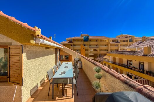 Úchvatný dům v centru Torrevieji