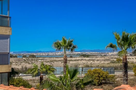 Úchvatný dům v centru Torrevieji