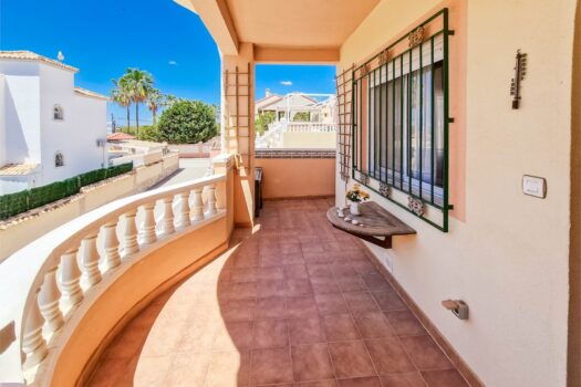 Apartmán v Lomas de Cabo roig