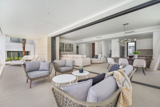 6 Bed Detached Villa for sale in Marbella, Costa del Sol