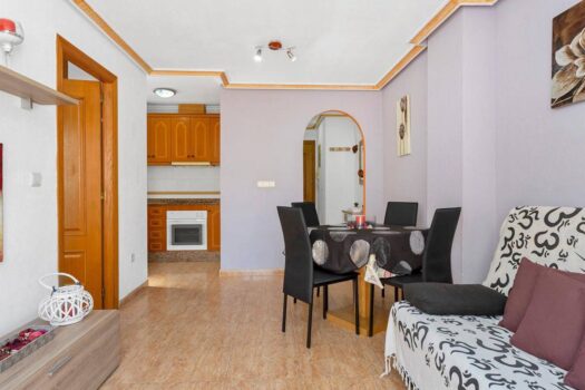 Fantastic penthouse, with a 25 m2 terrace, garage, storage room and pool!