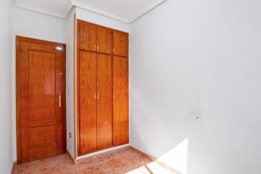 Fantastic Penthouse with Large Terrace and Clear Views Garage and community pool in Torrevieja