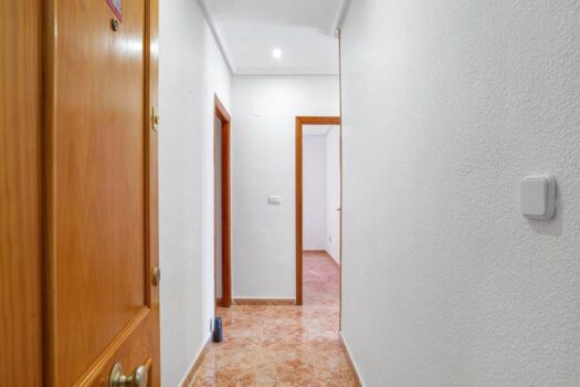 Fantastic Penthouse with Large Terrace and Clear Views Garage and community pool in Torrevieja