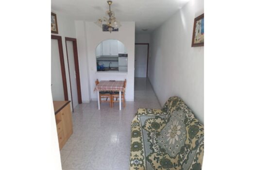 Beautiful and comfortable apartment with 2 bedrooms + 1 bathroom in front of the Bus Station