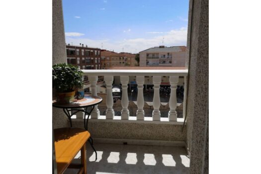 Beautiful and comfortable apartment with 2 bedrooms + 1 bathroom in front of the Bus Station