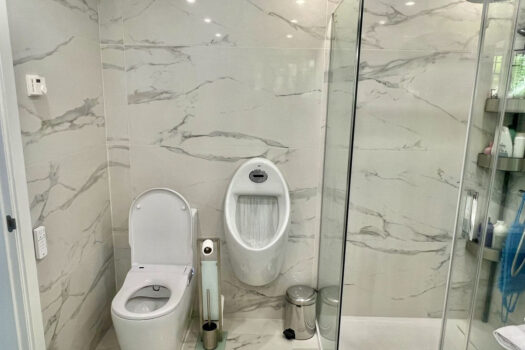 6 Bed Detached Villa for sale in Rio Real, Costa del Sol