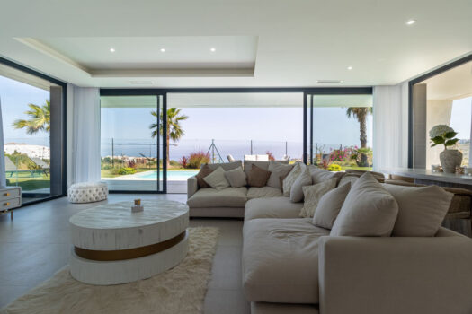 4 Bed Detached Villa for sale in Manilva, Costa del Sol