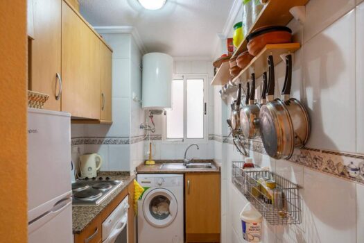 Apartment with pool and two bedrooms in Torrevieja