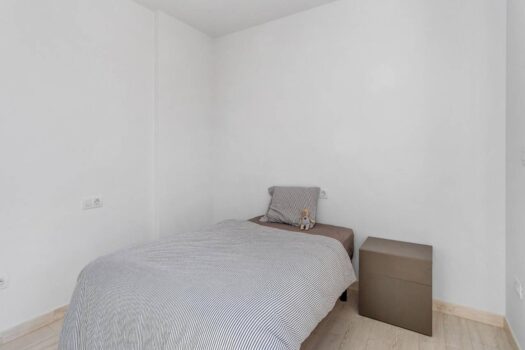 Nádherná samostatná vila s bazénem!!