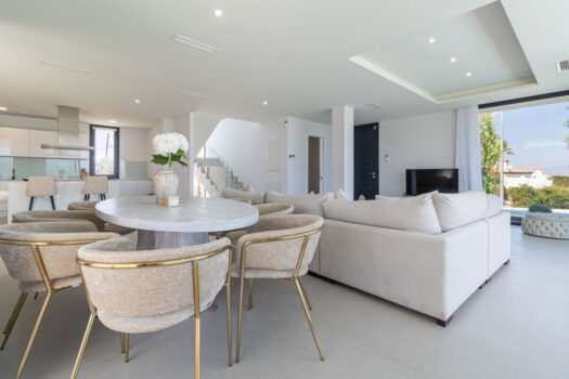 4 Bed Detached Villa for sale in Manilva, Costa del Sol