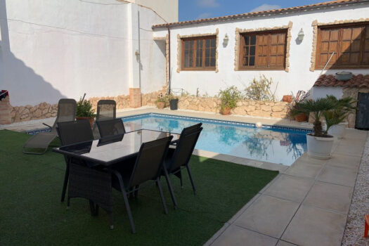 Řadový dům – 5 ložnic – Alicante