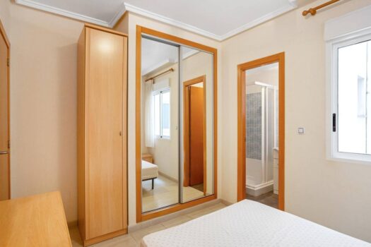 Fantastic apartment from 2009 with 2 bedrooms + 2 bathrooms with garage and storage room