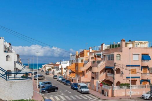 Prodej apartmánu v řadovém domě 4+k.k. La Mata, Torrevieja.