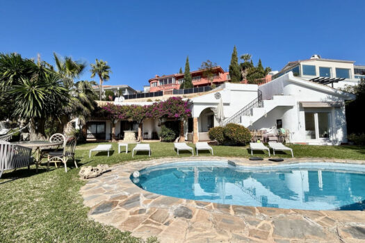Samostatná vila – 3 ložnice – Benalmadena Costa