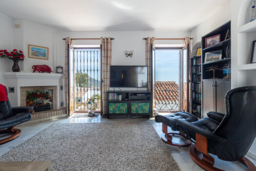 2 Bed Terraced Townhouse for sale in Mijas, Costa del Sol