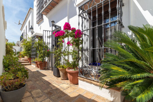 2 Bed Terraced Townhouse for sale in Mijas, Costa del Sol