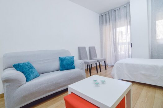 Studio s bazénem Torrevieja.