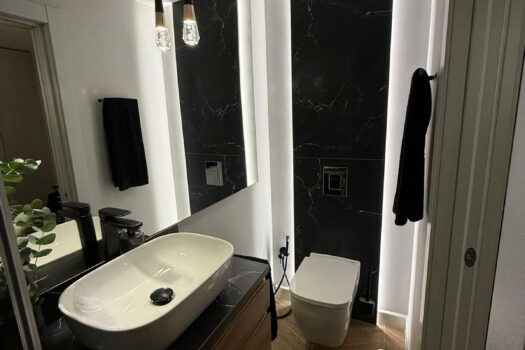 Apartmán se 3 ložnicemi ve středním patře na prodej ve Fuengirole, Costa del Sol