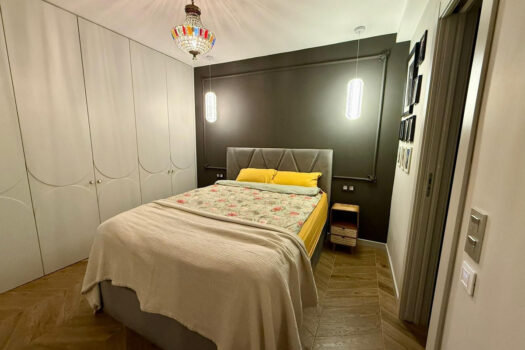 Apartmán se 3 ložnicemi ve středním patře na prodej ve Fuengirole, Costa del Sol