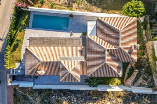 Samostatně stojící vila se 4 ložnicemi na prodej v Mijas, Costa del Sol