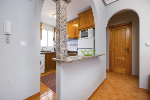 Apartmán se dvěma ložnicemi a bazénem v Nueva Torrevieja.