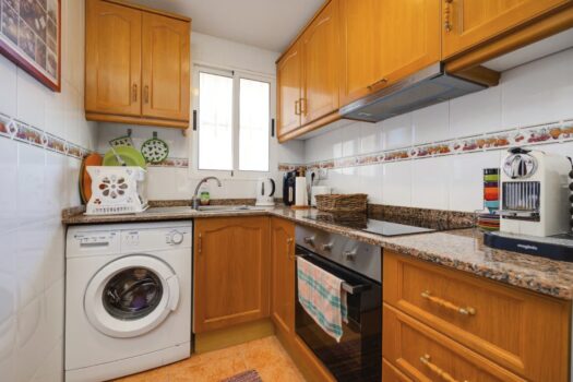 Apartmán se dvěma ložnicemi a bazénem v Nueva Torrevieja.