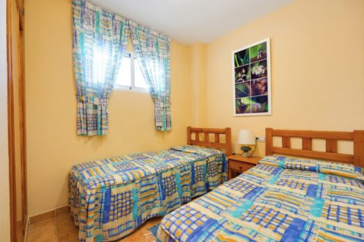 Apartmán se dvěma ložnicemi a bazénem v Nueva Torrevieja.