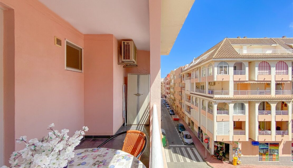 Prodej apartmánu Torrevieja centrum.