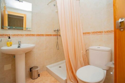 3 Bed Middle Floor Apartment for sale in Benalmadena Costa, Costa del Sol