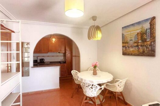 Prodej bytu 1+1 s velkou terasou Torrevieja.