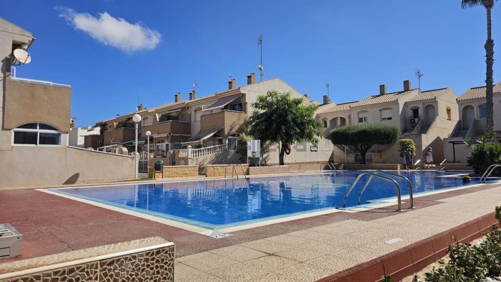 Prodej bungalovu 2+1, Torrevieja – Aguas Nuevas, Španělsko