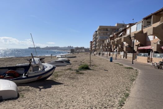 Penthouse 2+kk se soukromou terasou u pláže La Mata – Torrevieja