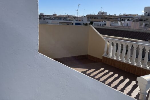 Apartmán 3+kk v horním patře v Playa de Los Locos,Torrevieja.
