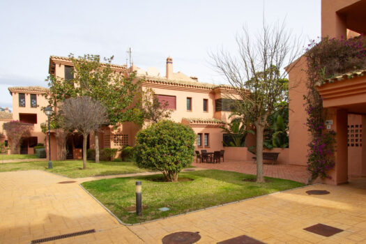 Apartmán v přízemí – 2 ložnice – La Mairena