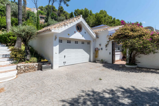 5 Bed Detached Villa for sale in Mijas, Costa del Sol