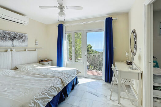 Samostatná vila – 4 ložnice – Mijas