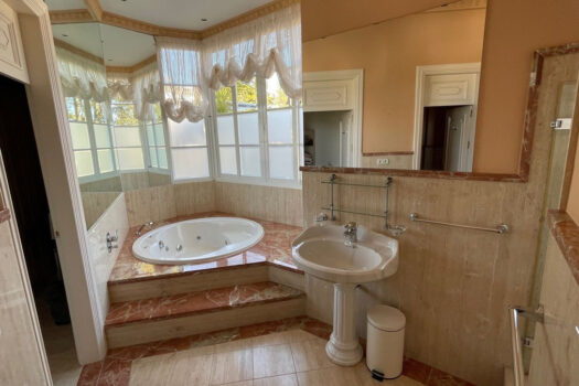 Samostatná vila – 6 ložnic – Mijas