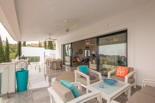 4 Bed Detached Villa for sale in La Mairena, Costa del Sol