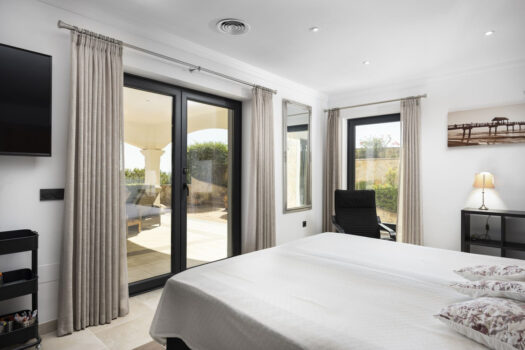 Samostatná vila – 4 ložnice – Mijas