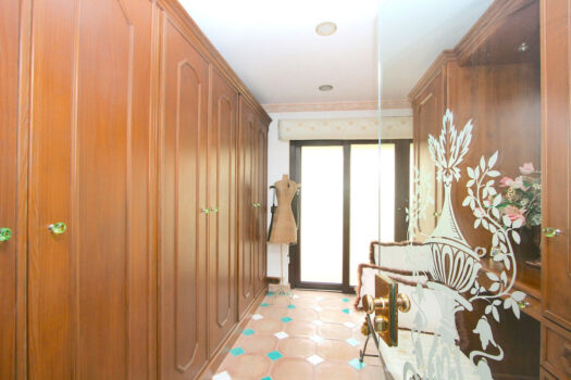 7 Bed Detached Villa for sale in Benalmadena Costa, Costa del Sol