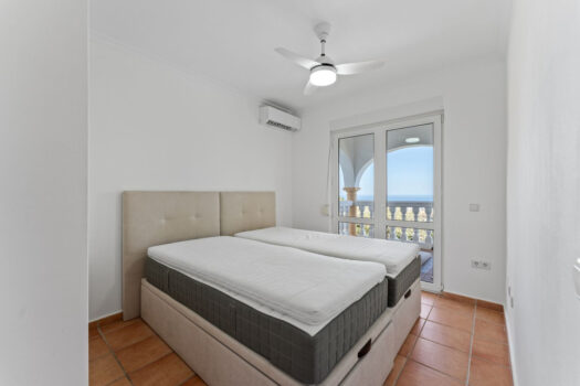 Řadový dům – 3 ložnice – Mijas