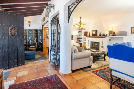 5 Bed Detached Villa for sale in Mijas, Costa del Sol