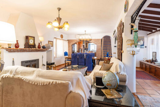 5 Bed Detached Villa for sale in Mijas, Costa del Sol