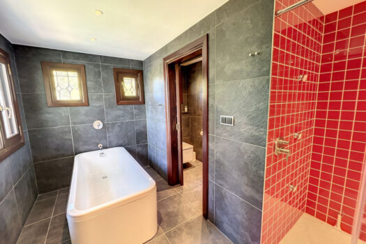 Samostatná vila – 4 ložnice – Mijas