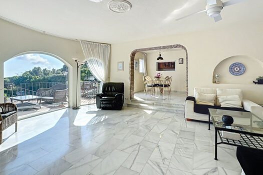 Samostatná vila – 4 ložnice – Mijas