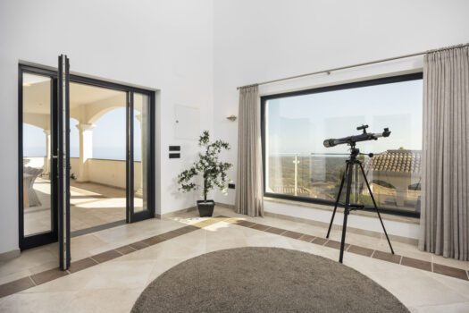 Samostatná vila – 4 ložnice – Mijas