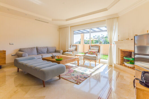 Penthouse – 3 ložnice – Nueva Andalucia
