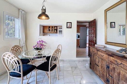 Samostatná vila – 4 ložnice – Mijas