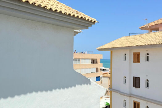 Apartmán s 1 ložnicí a turistickou licencí, 300 m od pláže – La Mata
