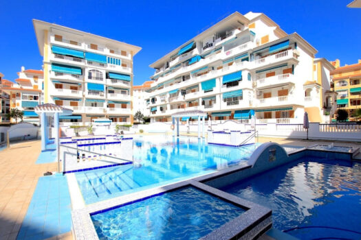 Apartmán s 1 ložnicí a turistickou licencí, 300 m od pláže – La Mata
